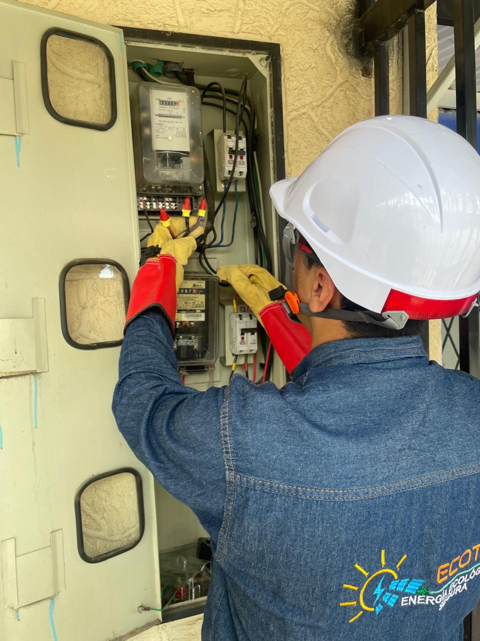 Verificación de conexión al medidor de energía